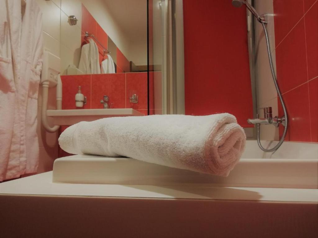 Hotelik Košice Buitenkant foto
